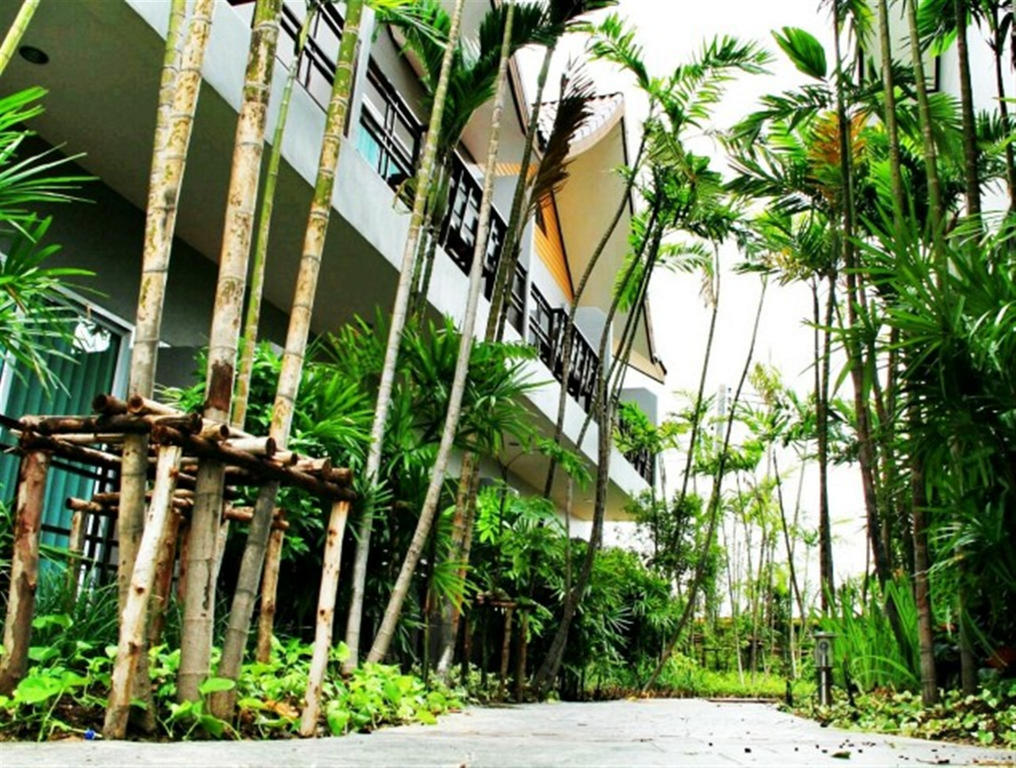 Taman Resort Phitsanulok Exterior foto