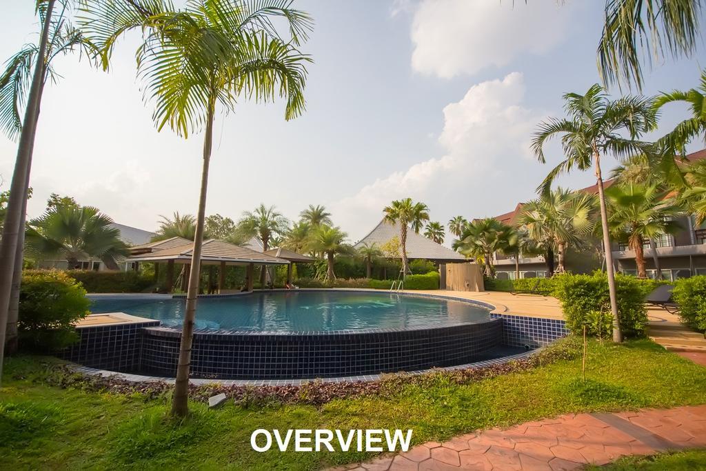 Taman Resort Phitsanulok Exterior foto