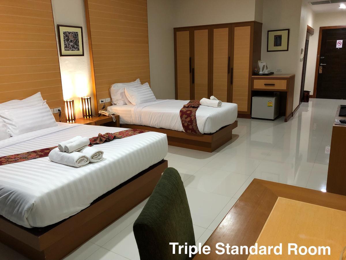 Taman Resort Phitsanulok Exterior foto